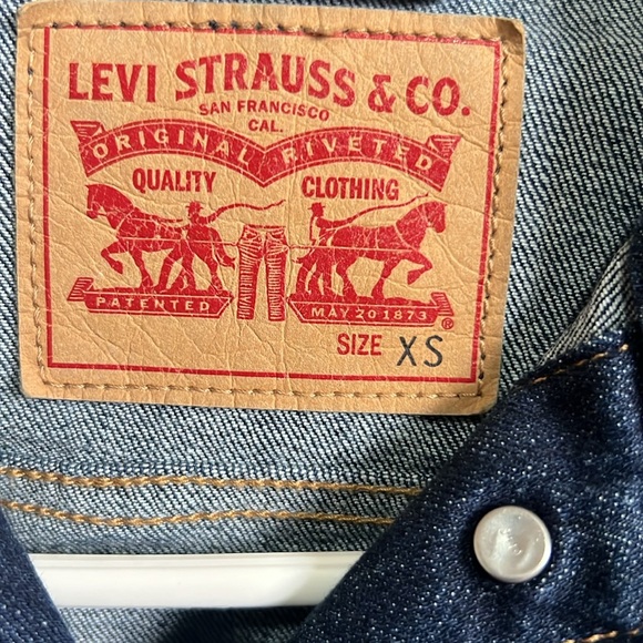 Demin Jacket - Picture 4 of 4